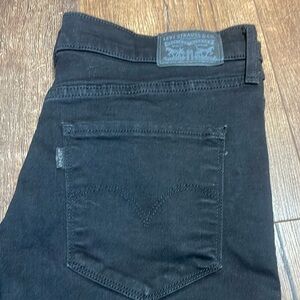 🖤Levi’s 311 shaping skinny black jeans size 30 waist 15 inseam 28 no stains🖤